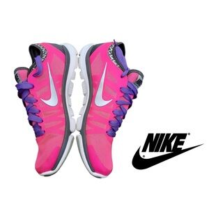 NIKE Flex Supreme TR3 Cross Trainers 9.5